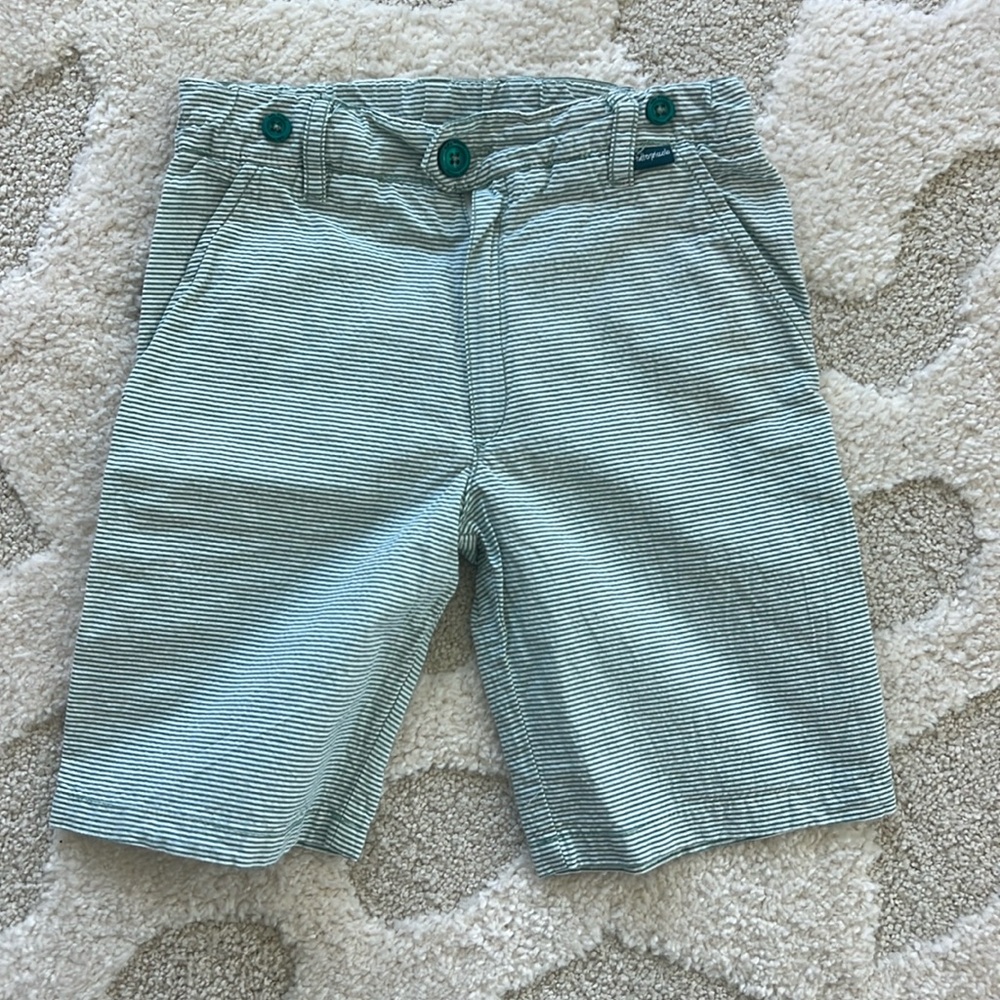 Tutto Piccolo seersucker shorts with suspender button in boys size 8